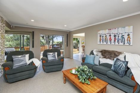 Photo of property in 3c Tyne Place, Highlands Park, New Plymouth, 4312