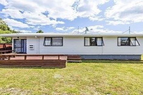 Photo of property in 2/61 Redcrest Avenue, Red Hill, Papakura, 2110