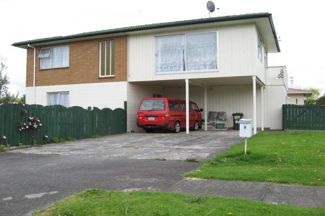 Photo of property in 1 Lindis Place, Mangere Bridge, Auckland, 2022