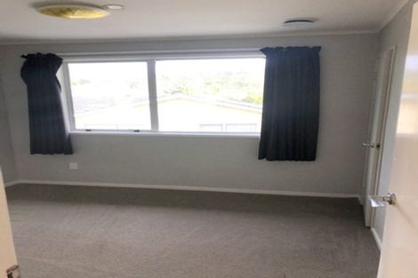 Photo of property in 1 Regatta Road, Torbay, Auckland, 0630