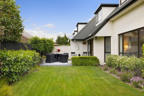 Photo of property in 73 Lowry Avenue, Redwood, Christchurch, 8051