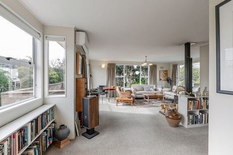 Photo of property in 12 Ara Kuaka, Waikanae Beach, Waikanae, 5036