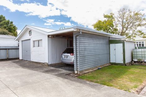 Photo of property in 10 Salisbury Street, Dannevirke, 4930