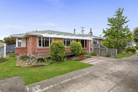 Photo of property in 15 Courage Road, Amberley, 7410