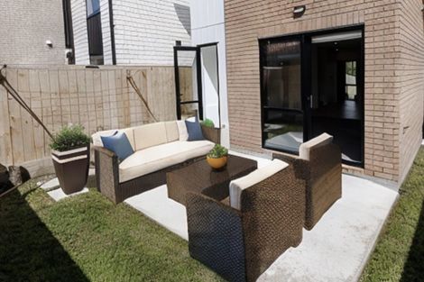 Photo of property in 14 Papai Lane, Massey, Auckland, 0614