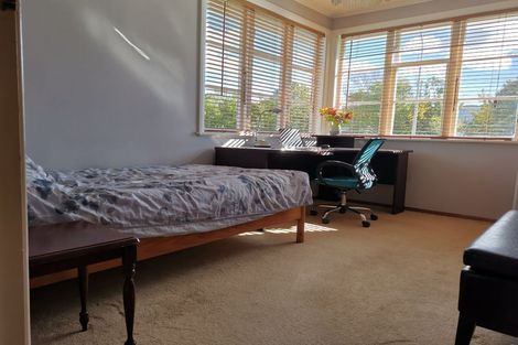 Photo of property in 219 Cambridge Terrace, Naenae, Lower Hutt, 5011