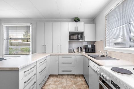 Photo of property in 55 White Street, Newfield, Invercargill, 9812