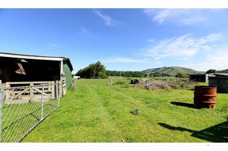 Photo of property in 19 Mount John Road, Waimate, 7977