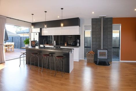 Photo of property in 3 Clegg Street, Woodend, 7610