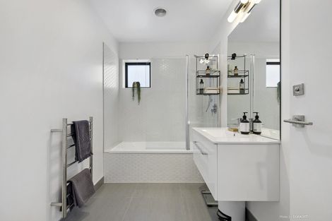 Photo of property in 14/104 Maupuia Road, Maupuia, Wellington, 6022