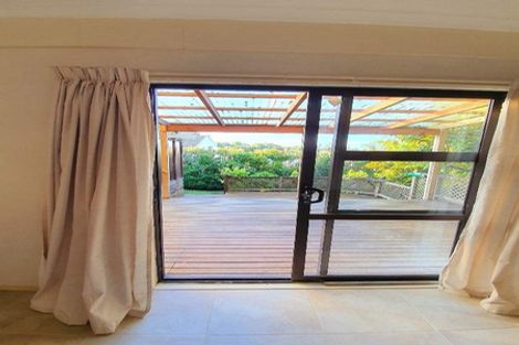 Photo of property in 146 Oaktree Avenue, Browns Bay, Auckland, 0630