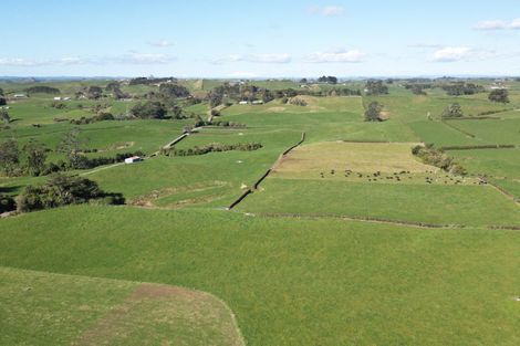 Photo of property in 868 Upland Road, Egmont Village, New Plymouth, 4372