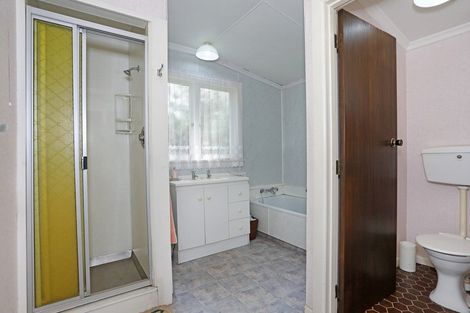 Photo of property in 30 Cuba Street, Marton, 4710