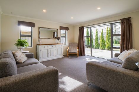Photo of property in 62 Rotherham Drive, West Melton, 7618