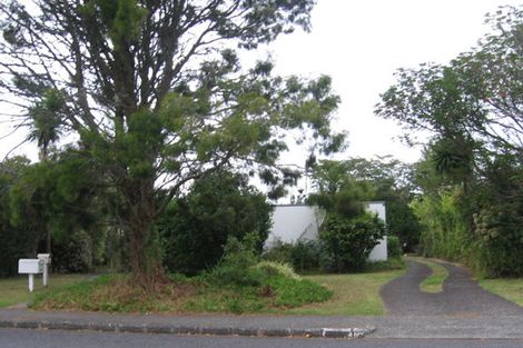 Photo of property in 2/12 Evelyn Place, Hillcrest, Auckland, 0627