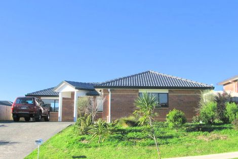 Photo of property in 10 Fleetwood Drive, Henderson, Auckland, 0612