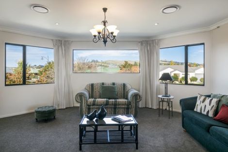 Photo of property in 2 The Croft, Havelock North, 4130