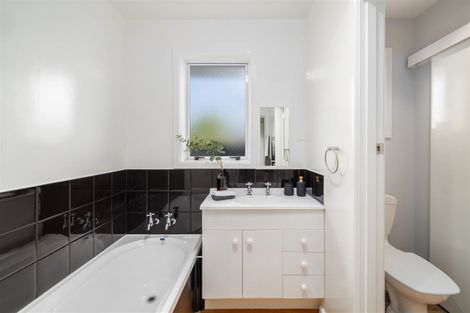 Photo of property in 3/291 Greers Road, Bishopdale, Christchurch, 8053