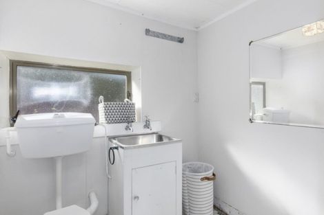 Photo of property in 94 Lord Street, Stokes Valley, Lower Hutt, 5019