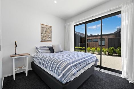 Photo of property in 17 Ellesmere Avenue, Jacks Point, Queenstown, 9371