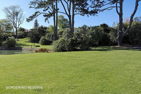 Photo of property in 9 Chapman Road, Te Atatu Peninsula, Auckland, 0610