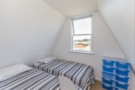 Photo of property in 56 Koputara Road, Himatangi Beach, Foxton, 4891