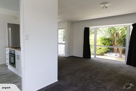 Photo of property in 107a Pohutukawa Drive, Owhata, Rotorua, 3010