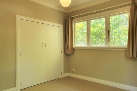 Photo of property in 434a Stokes Valley Road, Stokes Valley, Lower Hutt, 5019