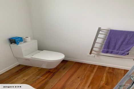 Photo of property in 1/30a Old Lake Road, Narrow Neck, Auckland, 0624