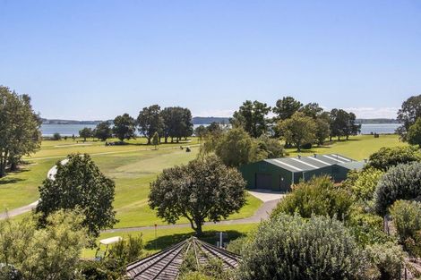 Photo of property in 57 Links View Drive, Omokoroa, 3114