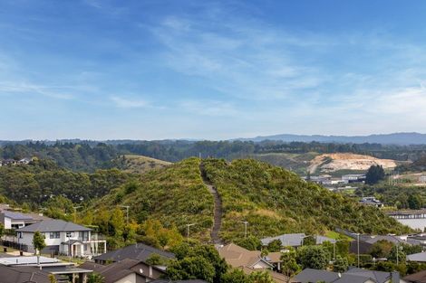 Photo of property in 18 Gyle Place, Pyes Pa, Tauranga, 3112
