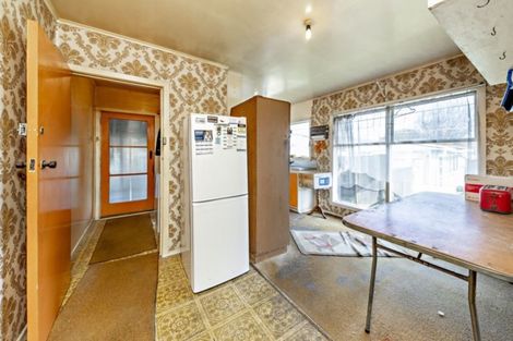 Photo of property in 4 Atkinson Avenue, Papatoetoe, Auckland, 2025