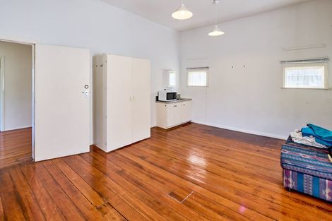 Photo of property in 81 Hill Street, Thorndon, Wellington, 6011