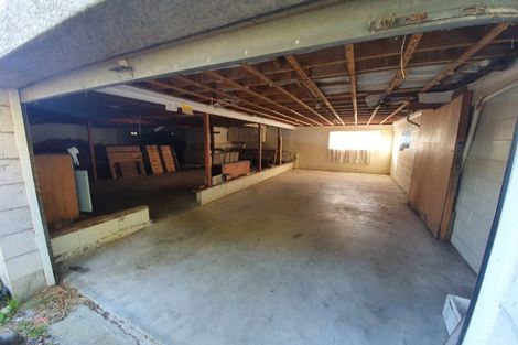 Photo of property in 33a Woodglen Road, Glen Eden, Auckland, 0602