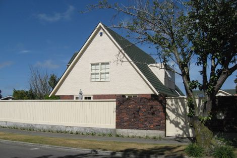 Photo of property in 5 Parkview Place Avonhead Christchurch City