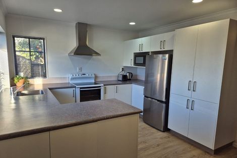 Photo of property in 2a Spriggs Crescent, Greenmeadows, Napier, 4112