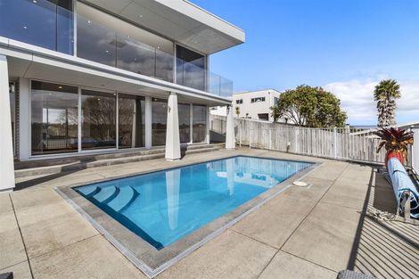 Photo of property in 146 Kittiwake Drive, Schnapper Rock, Auckland, 0632