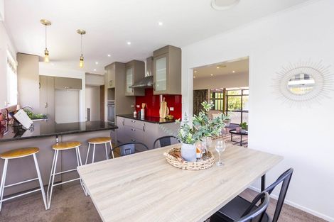 Photo of property in 15 Haylock Grove, Totara Park, Upper Hutt, 5018