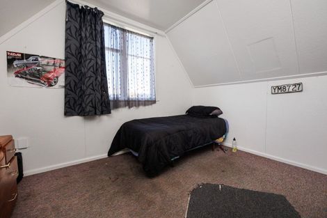 Photo of property in 2 Antrim Place, Hokowhitu, Palmerston North, 4410