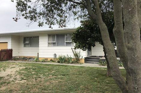 Photo of property in 1 Burton Crescent, Flaxmere, Hastings, 4120