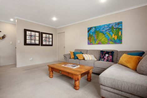 Photo of property in 10 Raptor Way, Welcome Bay, Tauranga, 3175