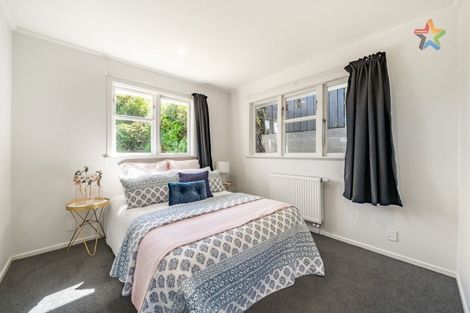 Photo of property in 24 Martin Grove, Normandale, Lower Hutt, 5010