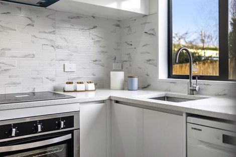 Photo of property in 16/2 Arawa Street, New Lynn, Auckland, 0600