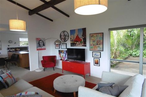 Photo of property in 14 Lombardy Place, Whalers Gate, New Plymouth, 4310