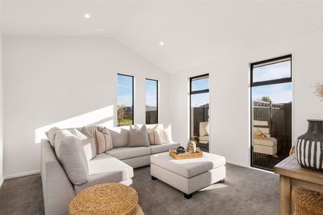 Photo of property in 8 Rusbatch Lane, Belfast, Christchurch, 8051