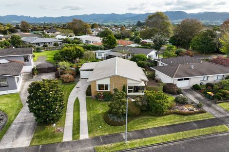 Photo of property in 1 Rosemary Place, Katikati, 3129