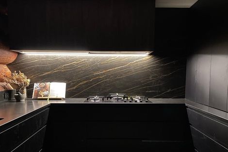 Photo of property in 5 Lapwing Lane, Mount Pleasant, Christchurch, 8081