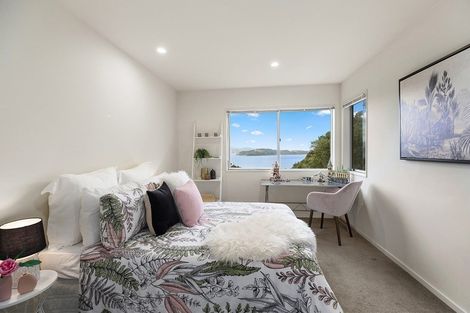 Photo of property in 1 Lohia Street, Khandallah, Wellington, 6035