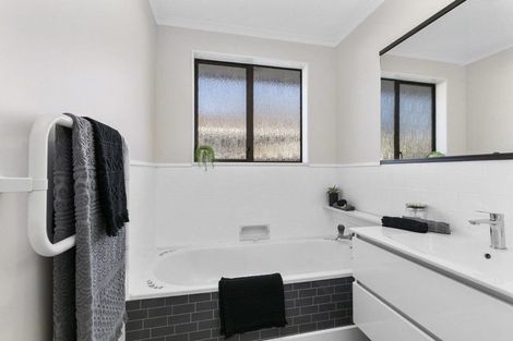 Photo of property in 16a Rawhiti Street, Stokes Valley, Lower Hutt, 5019