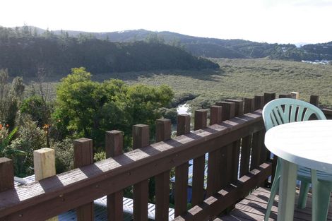 Photo of property in 20 Tui Grove, Paihia, 0200